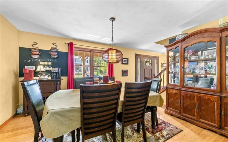 340 Dogwood Dr, Delmont, 15626, 4 Bedrooms Bedrooms, 9 Rooms Rooms,2.1 BathroomsBathrooms,Residential,For Sale,Dogwood Dr,1753142