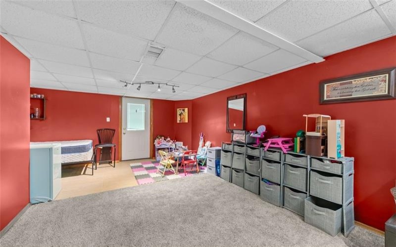 340 Dogwood Dr, Delmont, 15626, 4 Bedrooms Bedrooms, 9 Rooms Rooms,2.1 BathroomsBathrooms,Residential,For Sale,Dogwood Dr,1753142