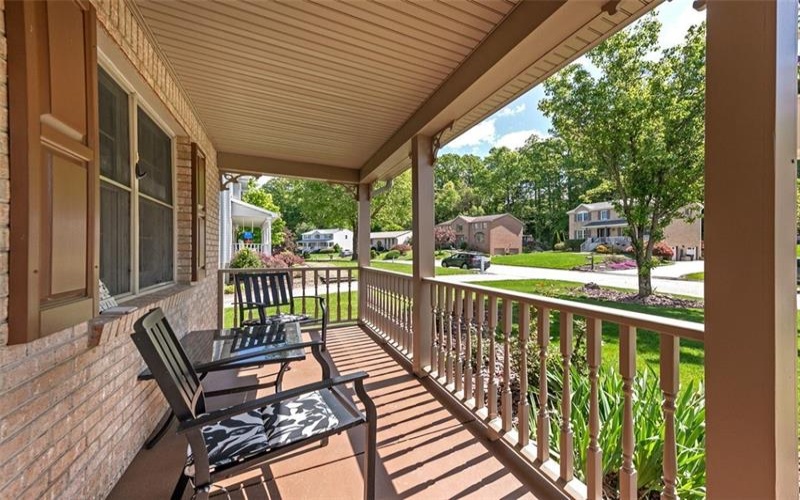 340 Dogwood Dr, Delmont, 15626, 4 Bedrooms Bedrooms, 9 Rooms Rooms,2.1 BathroomsBathrooms,Residential,For Sale,Dogwood Dr,1753142