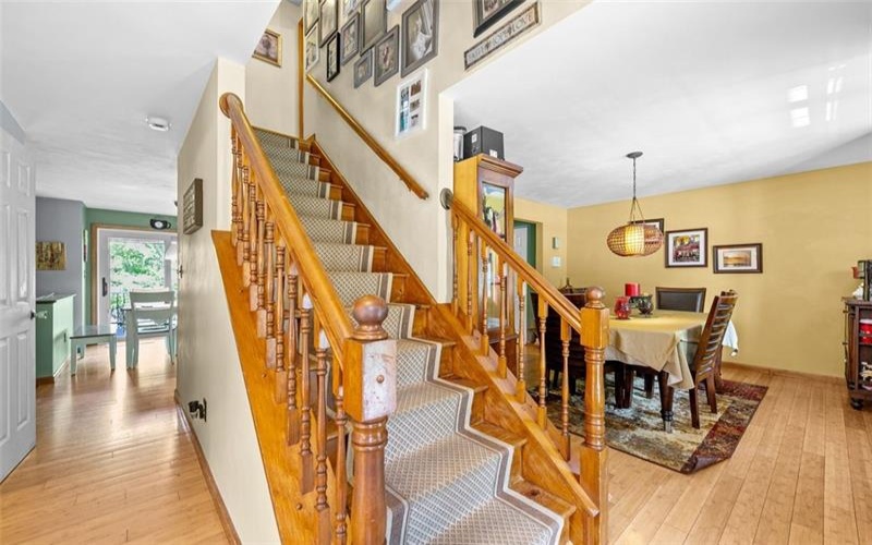 340 Dogwood Dr, Delmont, 15626, 4 Bedrooms Bedrooms, 9 Rooms Rooms,2.1 BathroomsBathrooms,Residential,For Sale,Dogwood Dr,1753142