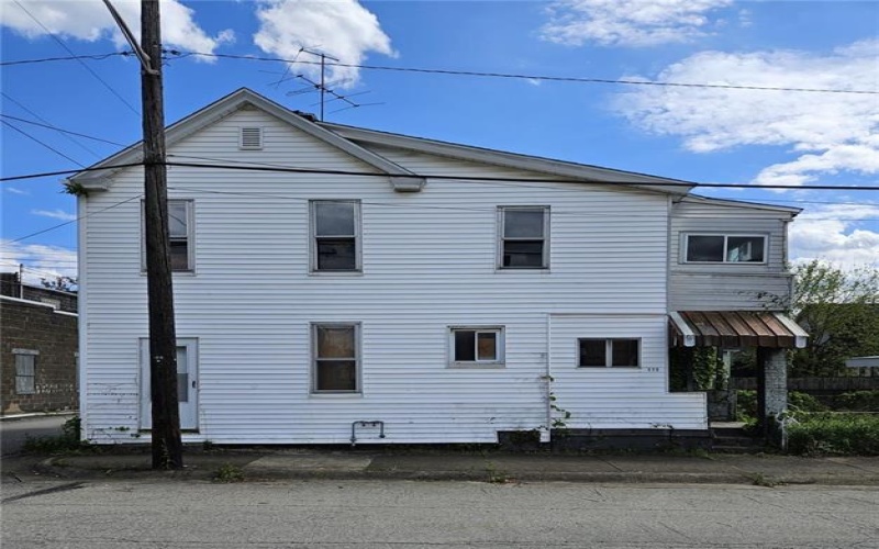 410 17th Street, New Kensington, 15068, 3 Bedrooms Bedrooms, ,2 BathroomsBathrooms,Residential,For Sale,17th Street,1753195