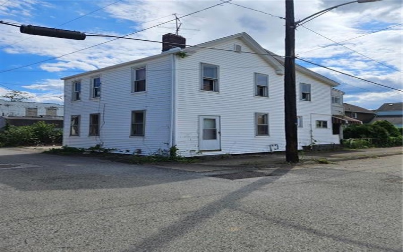410 17th Street, New Kensington, 15068, 3 Bedrooms Bedrooms, ,2 BathroomsBathrooms,Residential,For Sale,17th Street,1753195