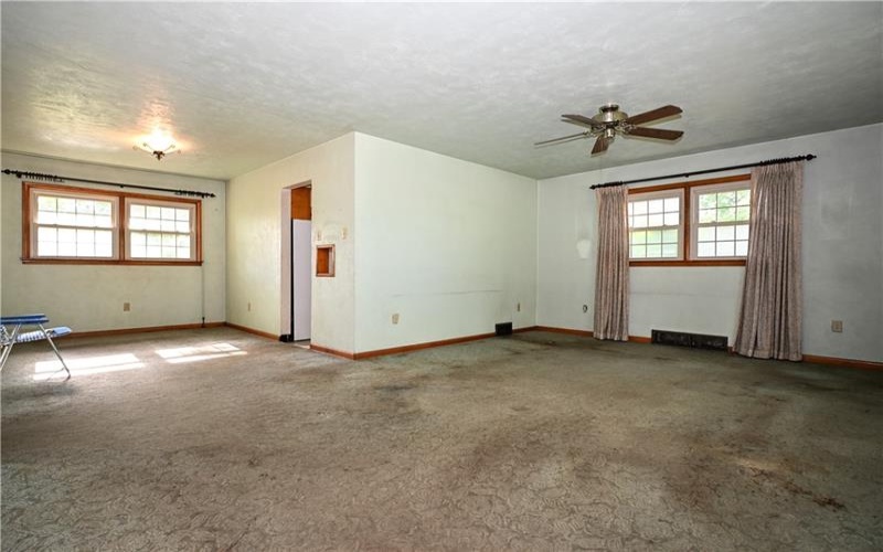 714 Maple Drive, Monongahela, 15063, 3 Bedrooms Bedrooms, 7 Rooms Rooms,1 BathroomBathrooms,Residential,For Sale,Maple Drive,1753243