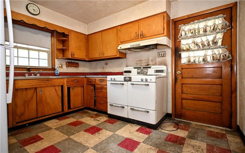 714 Maple Drive, Monongahela, 15063, 3 Bedrooms Bedrooms, 7 Rooms Rooms,1 BathroomBathrooms,Residential,For Sale,Maple Drive,1753243