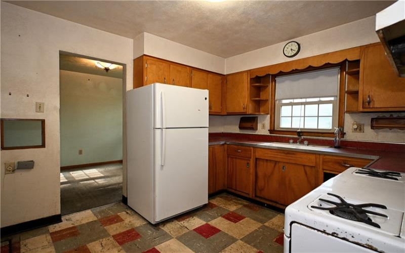 714 Maple Drive, Monongahela, 15063, 3 Bedrooms Bedrooms, 7 Rooms Rooms,1 BathroomBathrooms,Residential,For Sale,Maple Drive,1753243