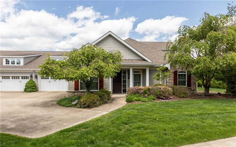 2009 Deacon Dr, Latrobe, 15650, 3 Bedrooms Bedrooms, 8 Rooms Rooms,3 BathroomsBathrooms,Residential,For Sale,Deacon Dr,1753261
