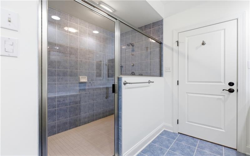 2009 Deacon Dr, Latrobe, 15650, 3 Bedrooms Bedrooms, 8 Rooms Rooms,3 BathroomsBathrooms,Residential,For Sale,Deacon Dr,1753261