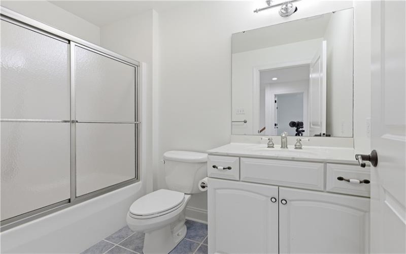 2009 Deacon Dr, Latrobe, 15650, 3 Bedrooms Bedrooms, 8 Rooms Rooms,3 BathroomsBathrooms,Residential,For Sale,Deacon Dr,1753261