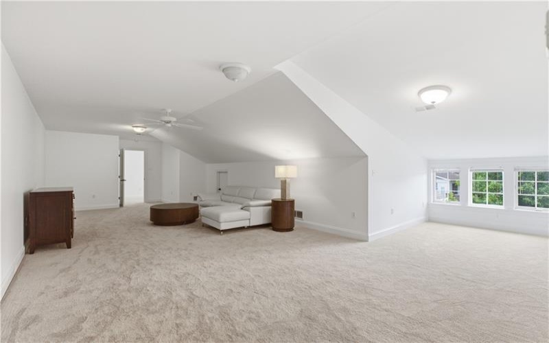2009 Deacon Dr, Latrobe, 15650, 3 Bedrooms Bedrooms, 8 Rooms Rooms,3 BathroomsBathrooms,Residential,For Sale,Deacon Dr,1753261