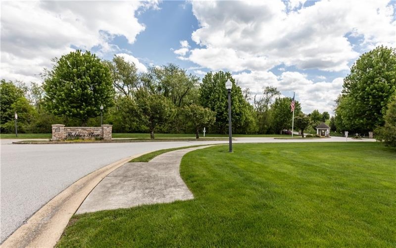 2009 Deacon Dr, Latrobe, 15650, 3 Bedrooms Bedrooms, 8 Rooms Rooms,3 BathroomsBathrooms,Residential,For Sale,Deacon Dr,1753261