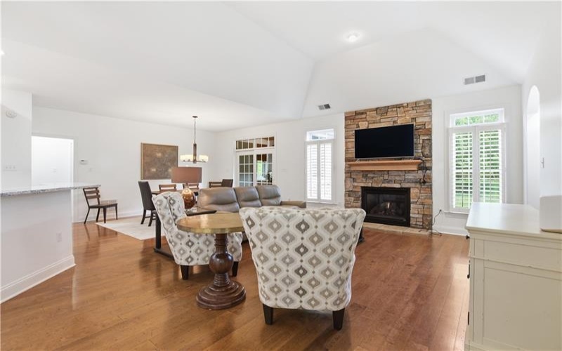 2009 Deacon Dr, Latrobe, 15650, 3 Bedrooms Bedrooms, 8 Rooms Rooms,3 BathroomsBathrooms,Residential,For Sale,Deacon Dr,1753261