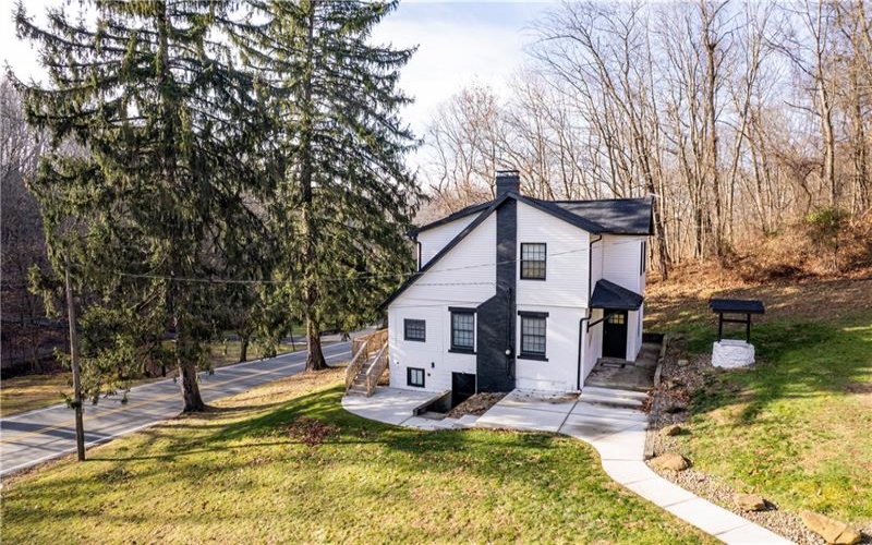4263 State Route 136, Greensburg, 15601, 2 Bedrooms Bedrooms, 7 Rooms Rooms,1.1 BathroomsBathrooms,Residential,For Sale,State Route 136,1753095