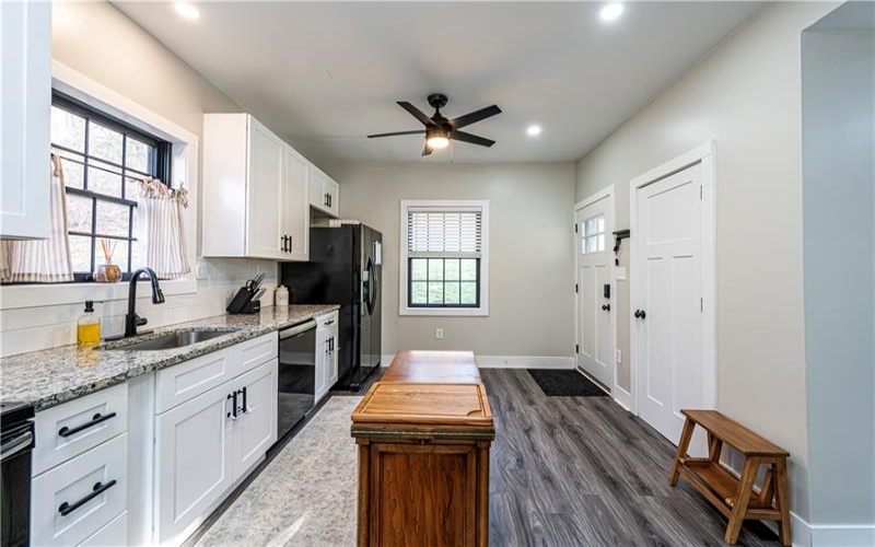 4263 State Route 136, Greensburg, 15601, 2 Bedrooms Bedrooms, 7 Rooms Rooms,1.1 BathroomsBathrooms,Residential,For Sale,State Route 136,1753095