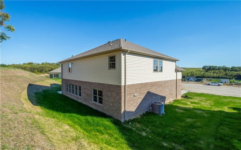 112 Harrowgate Lane, McMurray, 15317, 4 Bedrooms Bedrooms, 12 Rooms Rooms,3.2 BathroomsBathrooms,Residential,For Sale,Harrowgate Lane,1753327