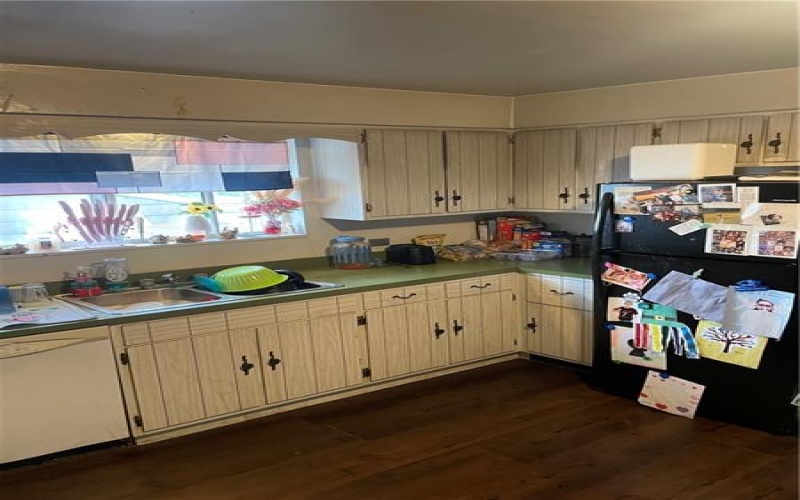 926 Mckean Ave, Charleroi, 15022, 2 Bedrooms Bedrooms, ,1 BathroomBathrooms,Residential,For Sale,Mckean Ave,1753357