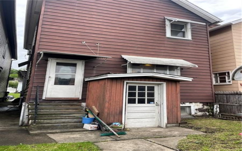 926 Mckean Ave, Charleroi, 15022, 2 Bedrooms Bedrooms, ,1 BathroomBathrooms,Residential,For Sale,Mckean Ave,1753357