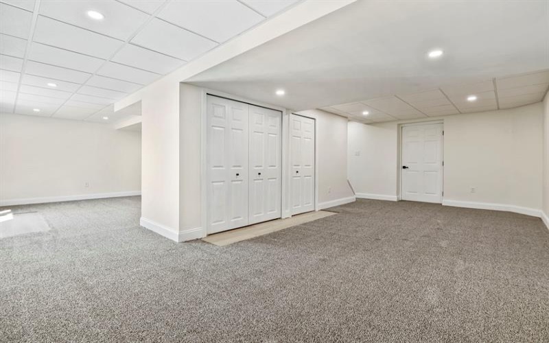 1045 Redoak DRIVE, Harrison City, 15636, 4 Bedrooms Bedrooms, 10 Rooms Rooms,2.1 BathroomsBathrooms,Residential,For Sale,Redoak,1753369