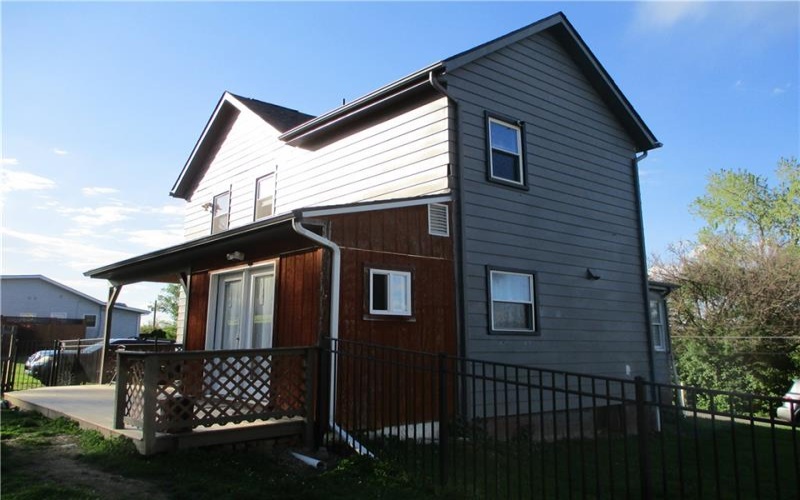 293 Hillcrest Dr, California, 15419, 3 Bedrooms Bedrooms, ,1.1 BathroomsBathrooms,Residential,For Sale,Hillcrest Dr,1753385