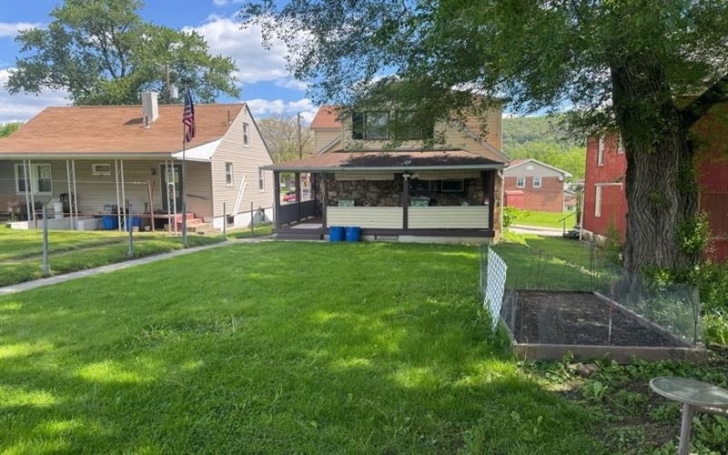 375 Daniel St., Johnstown, 15906, 2 Bedrooms Bedrooms, ,2 BathroomsBathrooms,Residential,For Sale,Daniel St.,1753409