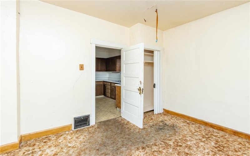 1183 Hill St, New Kensington, 15068, 2 Bedrooms Bedrooms, 5 Rooms Rooms,1.1 BathroomsBathrooms,Residential,For Sale,Hill St,1736916