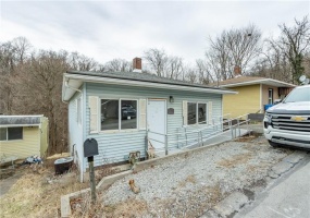 1183 Hill St, New Kensington, 15068, 2 Bedrooms Bedrooms, 5 Rooms Rooms,1.1 BathroomsBathrooms,Residential,For Sale,Hill St,1736916