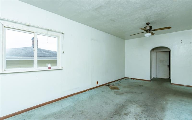 1183 Hill St, New Kensington, 15068, 2 Bedrooms Bedrooms, 5 Rooms Rooms,1.1 BathroomsBathrooms,Residential,For Sale,Hill St,1736916