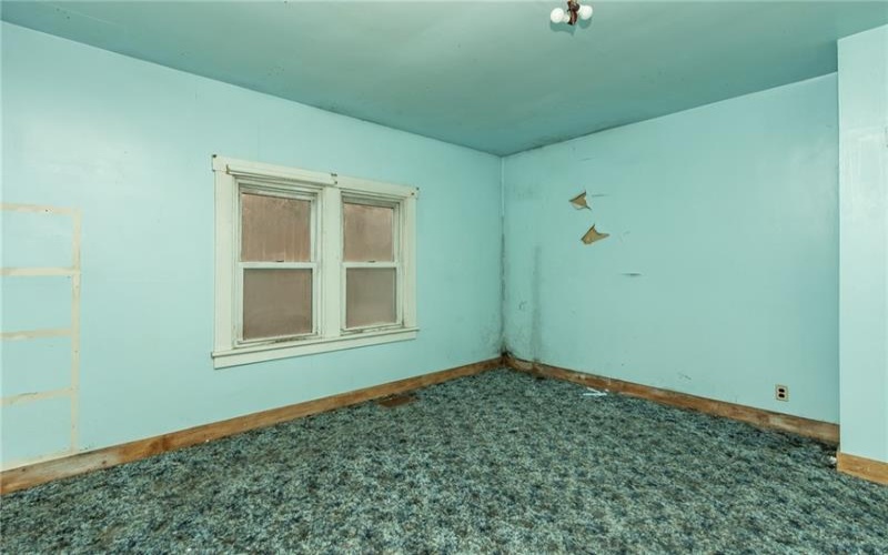 1183 Hill St, New Kensington, 15068, 2 Bedrooms Bedrooms, 5 Rooms Rooms,1.1 BathroomsBathrooms,Residential,For Sale,Hill St,1736916