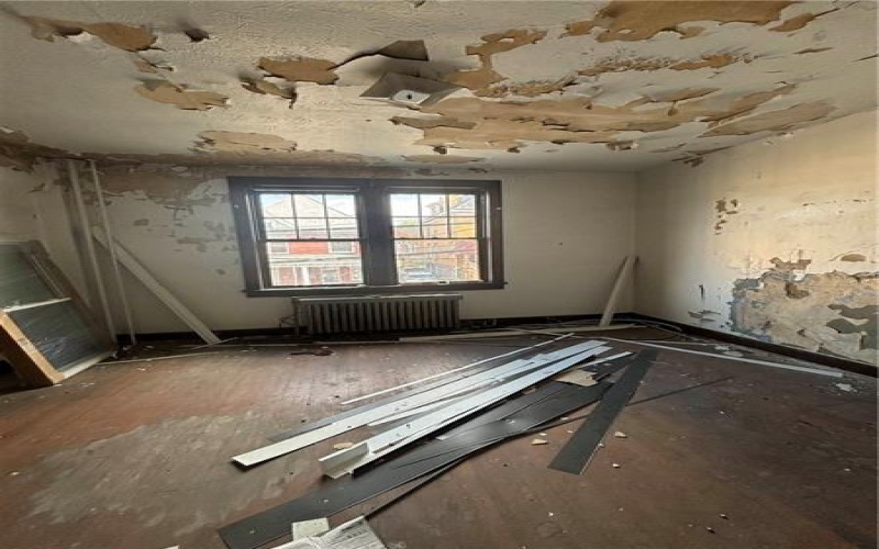 400 5th St, Charleroi, 15022, ,Commercial-industrial-business,For Sale,5th St,1753201