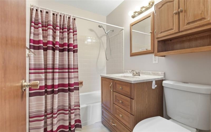 17 Martha Avenue, Jeannette, 15644, 3 Bedrooms Bedrooms, 6 Rooms Rooms,2 BathroomsBathrooms,Residential,For Sale,Martha Avenue,1753235