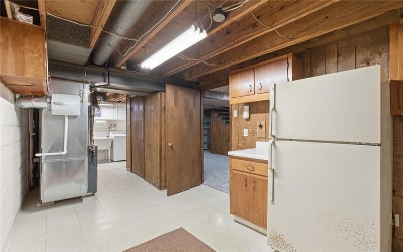 17 Martha Avenue, Jeannette, 15644, 3 Bedrooms Bedrooms, 6 Rooms Rooms,2 BathroomsBathrooms,Residential,For Sale,Martha Avenue,1753235