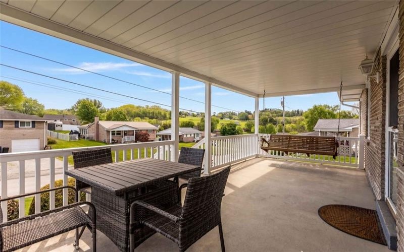 17 Martha Avenue, Jeannette, 15644, 3 Bedrooms Bedrooms, 6 Rooms Rooms,2 BathroomsBathrooms,Residential,For Sale,Martha Avenue,1753235