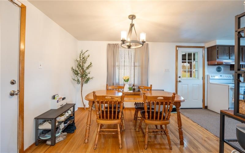 76 Lightcap Rd, Latrobe, 15650, 3 Bedrooms Bedrooms, 7 Rooms Rooms,2 BathroomsBathrooms,Residential,For Sale,Lightcap Rd,1753301
