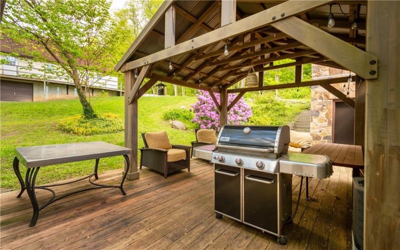 750 Lake Side Rd, Addison, 15411, 4 Bedrooms Bedrooms, ,3 BathroomsBathrooms,Residential,For Sale,Lake Side Rd,1753391
