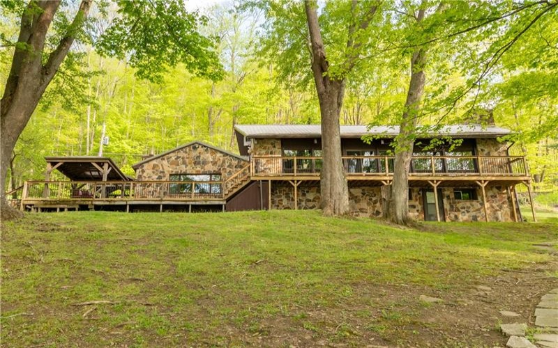 750 Lake Side Rd, Addison, 15411, 4 Bedrooms Bedrooms, ,3 BathroomsBathrooms,Residential,For Sale,Lake Side Rd,1753391