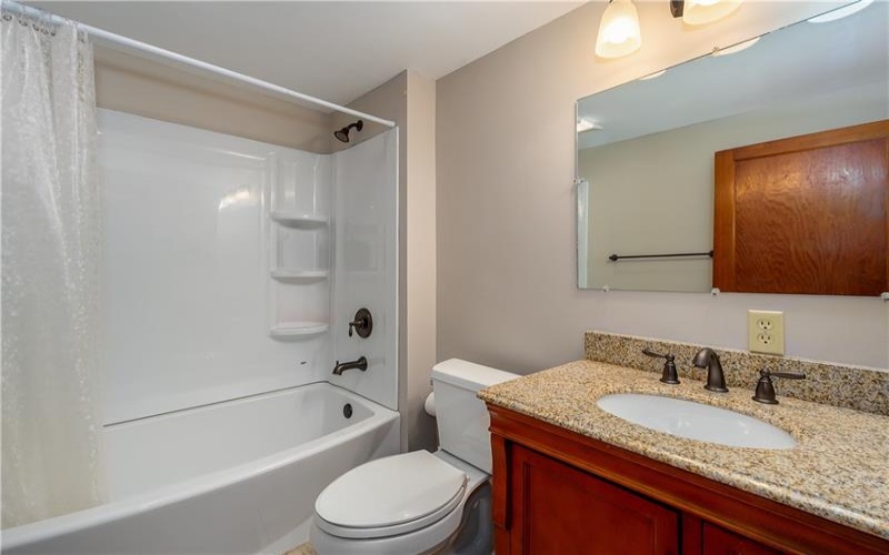 750 Lake Side Rd, Addison, 15411, 4 Bedrooms Bedrooms, ,3 BathroomsBathrooms,Residential,For Sale,Lake Side Rd,1753391