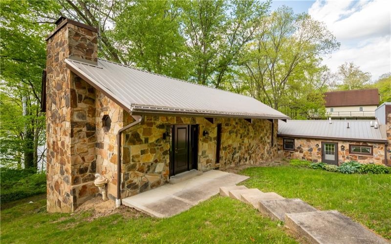 750 Lake Side Rd, Addison, 15411, 4 Bedrooms Bedrooms, ,3 BathroomsBathrooms,Residential,For Sale,Lake Side Rd,1753391