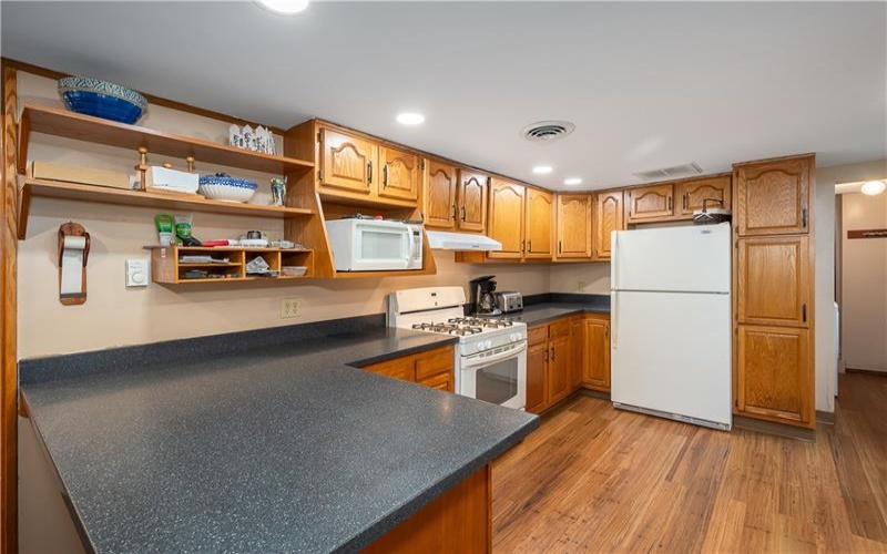 750 Lake Side Rd, Addison, 15411, 4 Bedrooms Bedrooms, ,3 BathroomsBathrooms,Residential,For Sale,Lake Side Rd,1753391