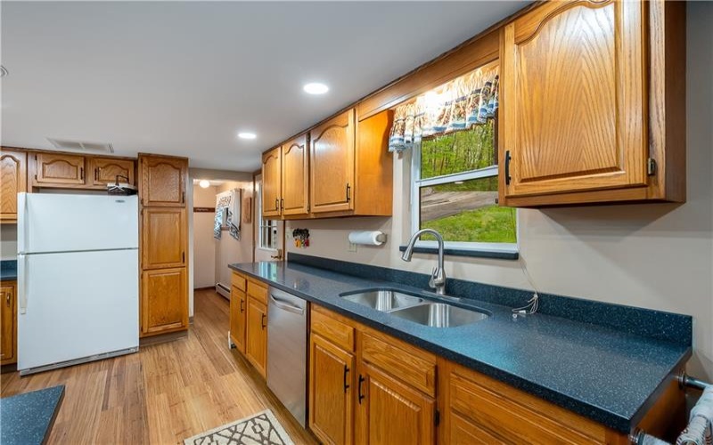 750 Lake Side Rd, Addison, 15411, 4 Bedrooms Bedrooms, ,3 BathroomsBathrooms,Residential,For Sale,Lake Side Rd,1753391