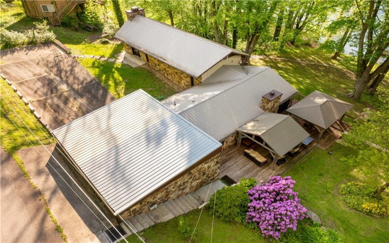 750 Lake Side Rd, Addison, 15411, 4 Bedrooms Bedrooms, ,3 BathroomsBathrooms,Residential,For Sale,Lake Side Rd,1753391