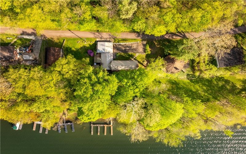 750 Lake Side Rd, Addison, 15411, 4 Bedrooms Bedrooms, ,3 BathroomsBathrooms,Residential,For Sale,Lake Side Rd,1753391