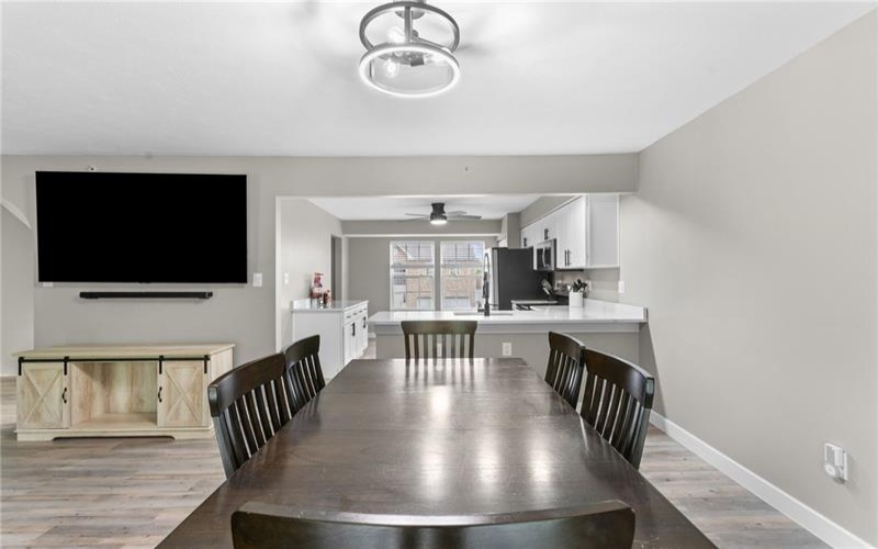 1141 Arrowhead Dr, Washington, 15301, 3 Bedrooms Bedrooms, 7 Rooms Rooms,2.1 BathroomsBathrooms,Residential,For Sale,Arrowhead Dr,1753417