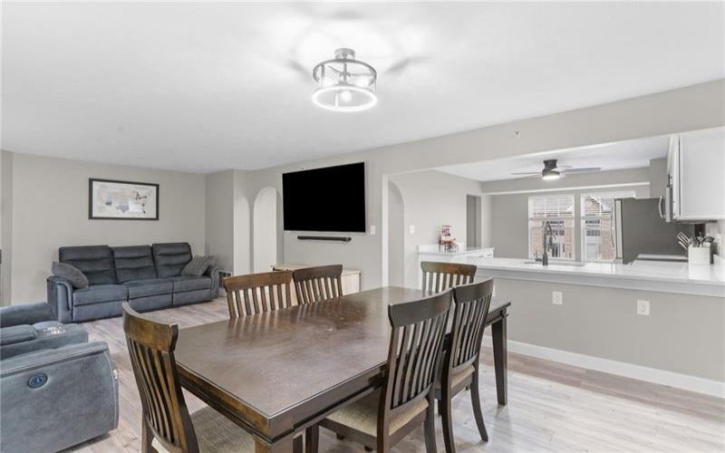 1141 Arrowhead Dr, Washington, 15301, 3 Bedrooms Bedrooms, 7 Rooms Rooms,2.1 BathroomsBathrooms,Residential,For Sale,Arrowhead Dr,1753417