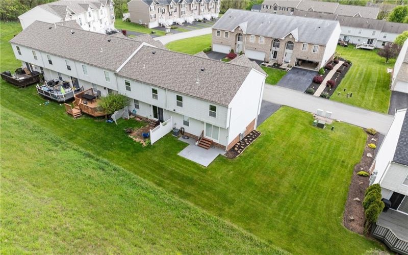 1141 Arrowhead Dr, Washington, 15301, 3 Bedrooms Bedrooms, 7 Rooms Rooms,2.1 BathroomsBathrooms,Residential,For Sale,Arrowhead Dr,1753417