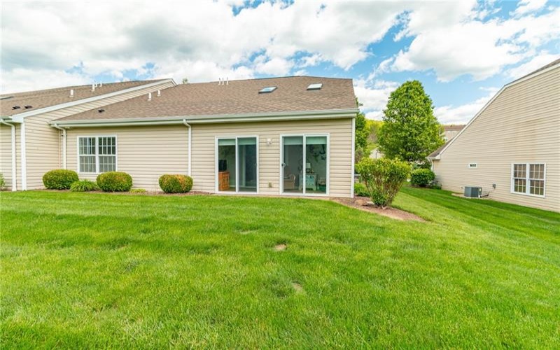 425 Chestnut Lane, Apollo, 15613, 2 Bedrooms Bedrooms, 9 Rooms Rooms,2.1 BathroomsBathrooms,Residential,For Sale,Chestnut Lane,1753497