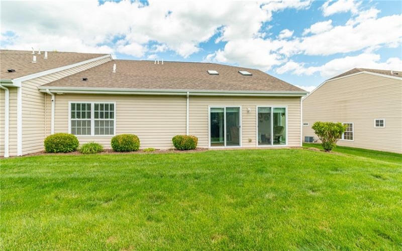 425 Chestnut Lane, Apollo, 15613, 2 Bedrooms Bedrooms, 9 Rooms Rooms,2.1 BathroomsBathrooms,Residential,For Sale,Chestnut Lane,1753497