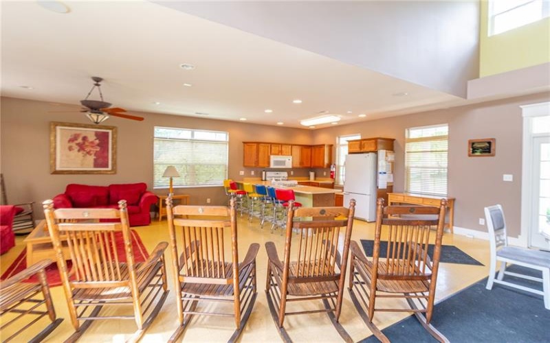 425 Chestnut Lane, Apollo, 15613, 2 Bedrooms Bedrooms, 9 Rooms Rooms,2.1 BathroomsBathrooms,Residential,For Sale,Chestnut Lane,1753497