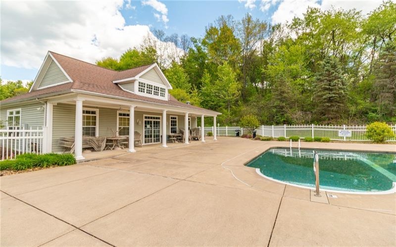 425 Chestnut Lane, Apollo, 15613, 2 Bedrooms Bedrooms, 9 Rooms Rooms,2.1 BathroomsBathrooms,Residential,For Sale,Chestnut Lane,1753497