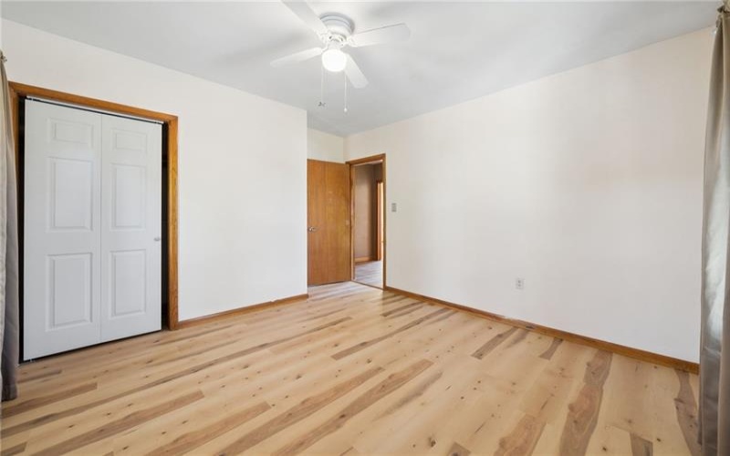 403 6th Street, Youngwood, 15697, 4 Bedrooms Bedrooms, 8 Rooms Rooms,2.1 BathroomsBathrooms,Residential,For Sale,6th Street,1753499