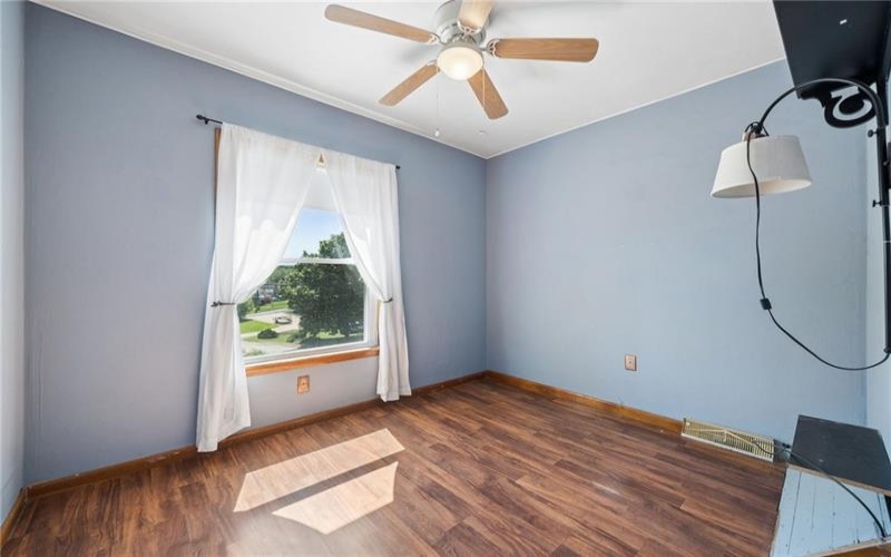 403 6th Street, Youngwood, 15697, 4 Bedrooms Bedrooms, 8 Rooms Rooms,2.1 BathroomsBathrooms,Residential,For Sale,6th Street,1753499