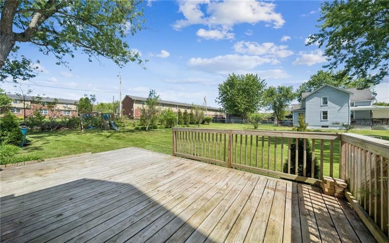 403 6th Street, Youngwood, 15697, 4 Bedrooms Bedrooms, 8 Rooms Rooms,2.1 BathroomsBathrooms,Residential,For Sale,6th Street,1753499